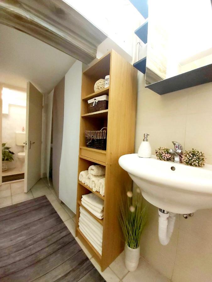 Апартаменты Nora Studio Apartman - Эгер Экстерьер фото